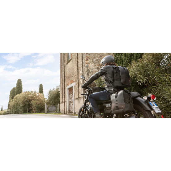 Sacoche cavalière Givi étanche Corium CRM102 16 Litres