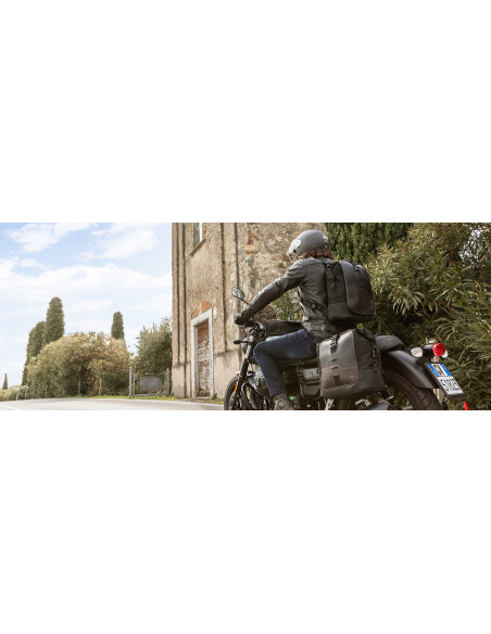 Sacoche cavalière Givi étanche Corium CRM102 16 Litres