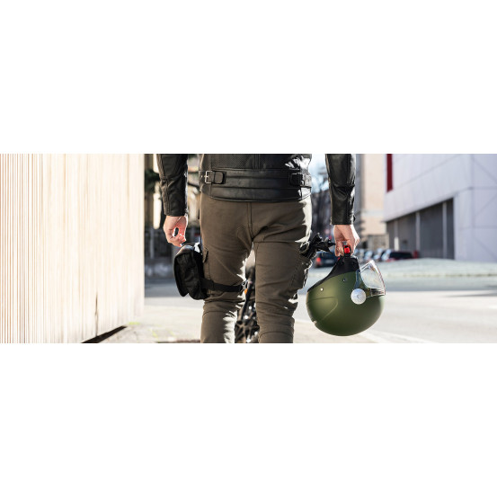 Sacoche de cuisse Givi Corium CRM104