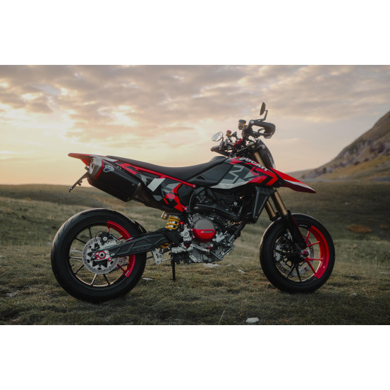 Caches de bras oscillant en carbone SM PROJECT - Finition brillante ou mat - DUCATI HYPERMOTARD 698