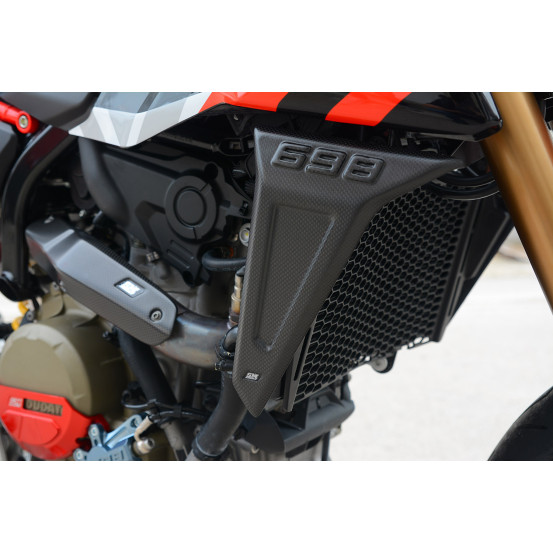 Caches latéraux de radiateur en carbone SM PROJECT - Finition brillante ou mat - DUCATI HYPERMOTARD 698