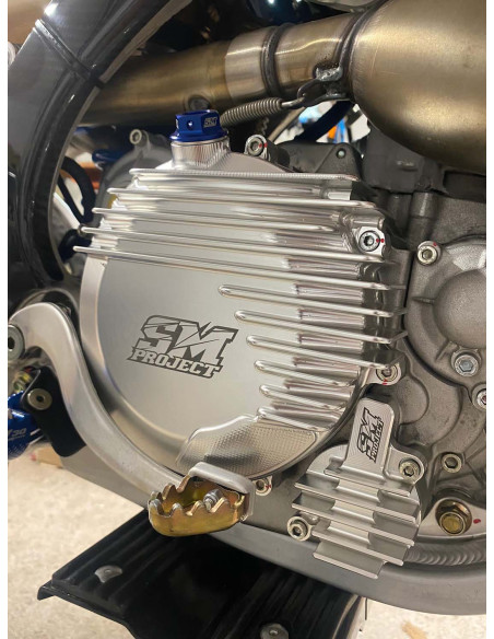 Couvercle d'embrayage argent + bouchon de remplissage SM PROJECT - TM RACING 450 - 530 à partir de 2006