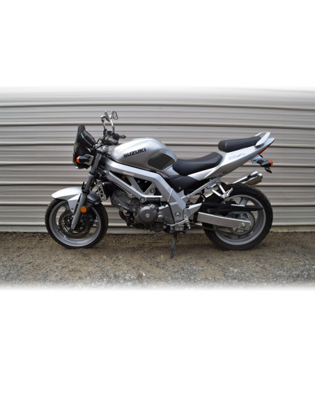 Grip adhésif de réservoir noir STOMPGRIP - BMW R 1200 GS 2003-12 / R 1200 GS ADVENTURE 2006-13 / SUZUKI SV1000 2003-07