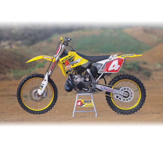 Grip adhésif de réservoir + plastiques STOMPGRIP 3D - SUZUKI 250 RM 2001-02