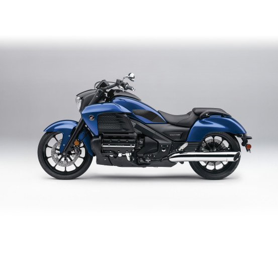 Grip adhésif de réservoir noir STOMPGRIP VOLCANO - HONDA 1800 GL GOLDWING 2013-15