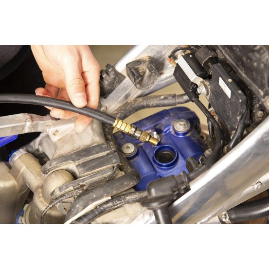 Testeur d'étanchéité moteur digital MOTION PRO pour moteur 4T