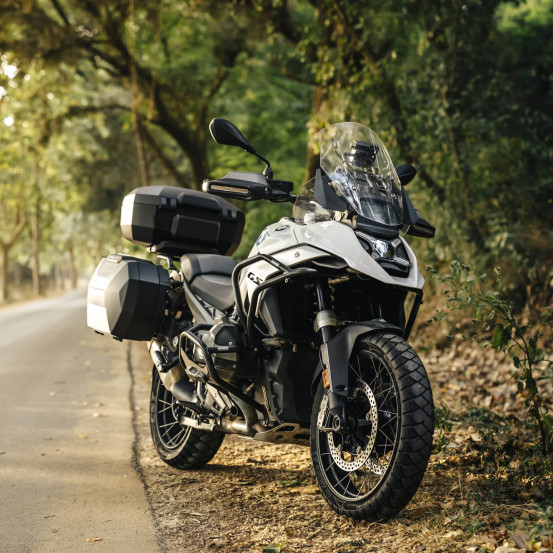 Crash bars inférieurs SHAD BMW R 1300 GS 2024-2026 - Noir