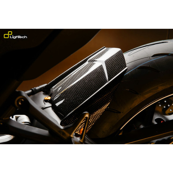 Garde Boue Arrière LIGHTECH Yamaha 850 MT-09/Tracer 2013-2016 Carbone Brillant