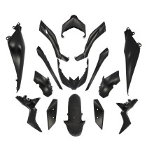 Kit carénages maxiscooter Yamaha 125-300-400 XMAX après 2018 Noir mat