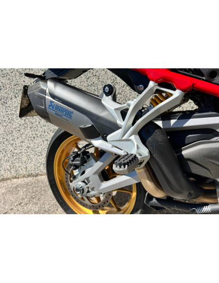 Douille de vis de fixation du silencieux d'échappement CNC RACING - DUCATI